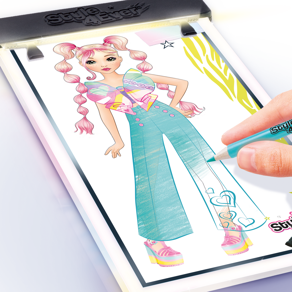 Fashion Designer Light-Up Pad - Style 4 Ever - OFG320 - CanalToys