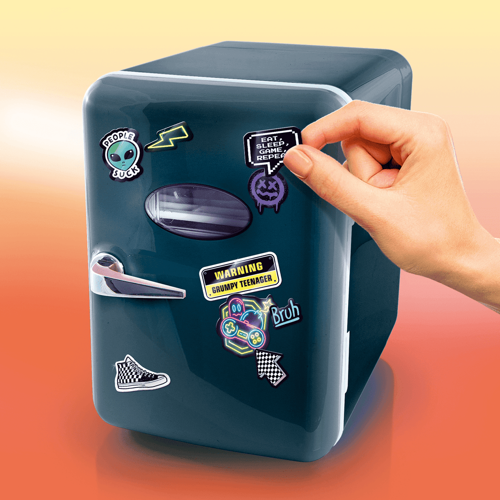 Mini Nevera Jugones - Mini Fridge Gamers - Studio Creator - INF038 - CanalToys